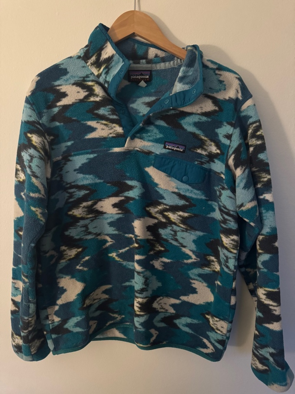 RARE Patagonia Synchilla Teal Camo Pattern